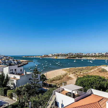 Casa Bayview Bliss - Sea Views Pool & Bbq Stroll To And Village Semesterbostad