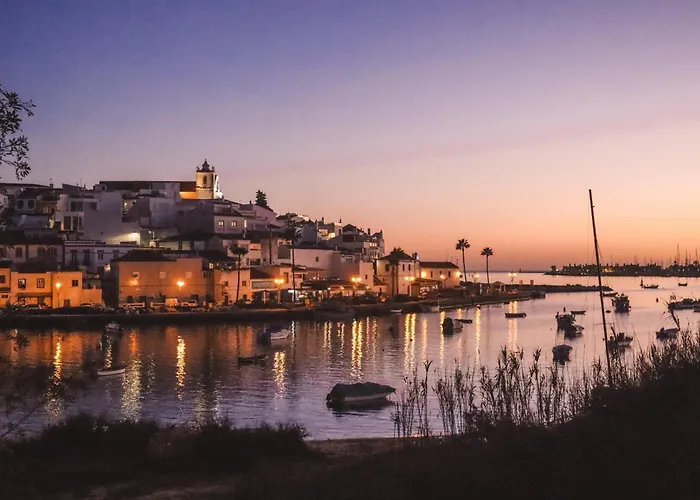 Casa Bayview Bliss - Sea Views Pool & Bbq Stroll To And Village Ferragudo (Faro)