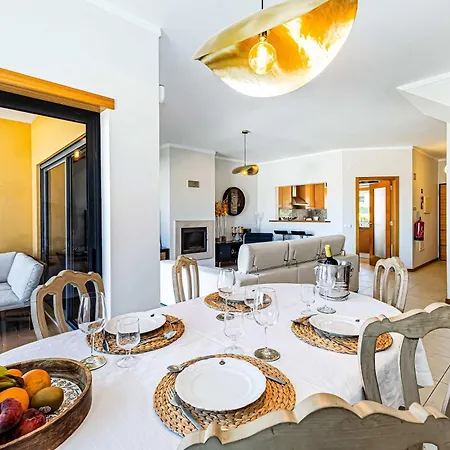 Casa Bayview Bliss - Sea Views Pool & Bbq Stroll To And Village Casa vacanze *