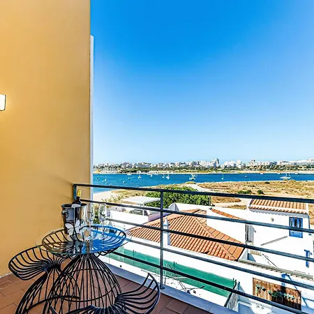 Casa Bayview Bliss - Sea Views Pool & Bbq Stroll To And Village